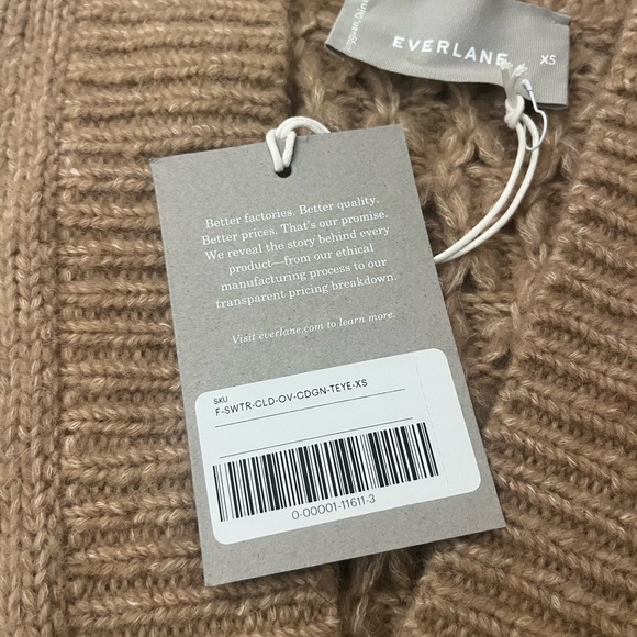 Everlane Cloud Oversized Cardigan - Picture 3 of 12